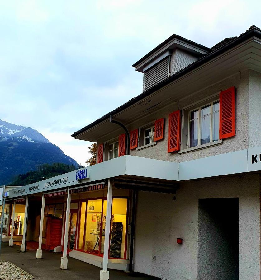 Bahnhof West Apartments Interlaken Buitenkant foto